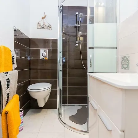 Guest house Triple Grebastica 17831a Sibenik